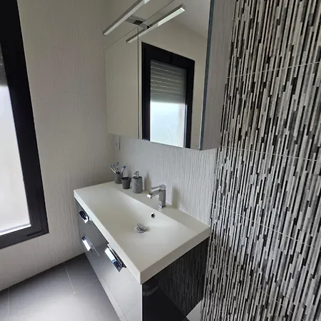 Villa Camarines Cap D Agde 50 M Des Plages De Rochelongue-Piscine Privee فيلة